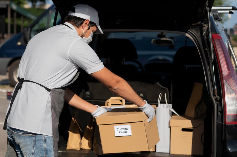 Parcel Delivery Inner Image